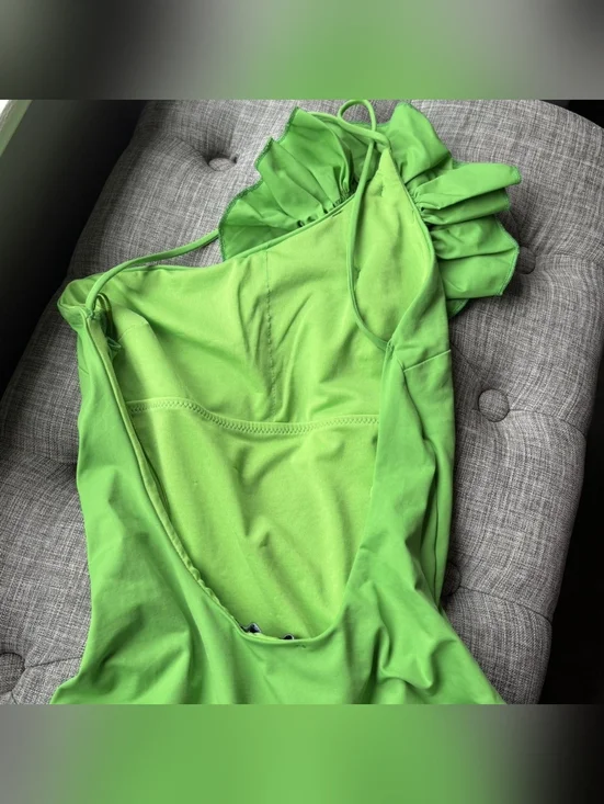 Zara Green Floral Ruffle One Piece Swimsuit - Picture 5 of 5